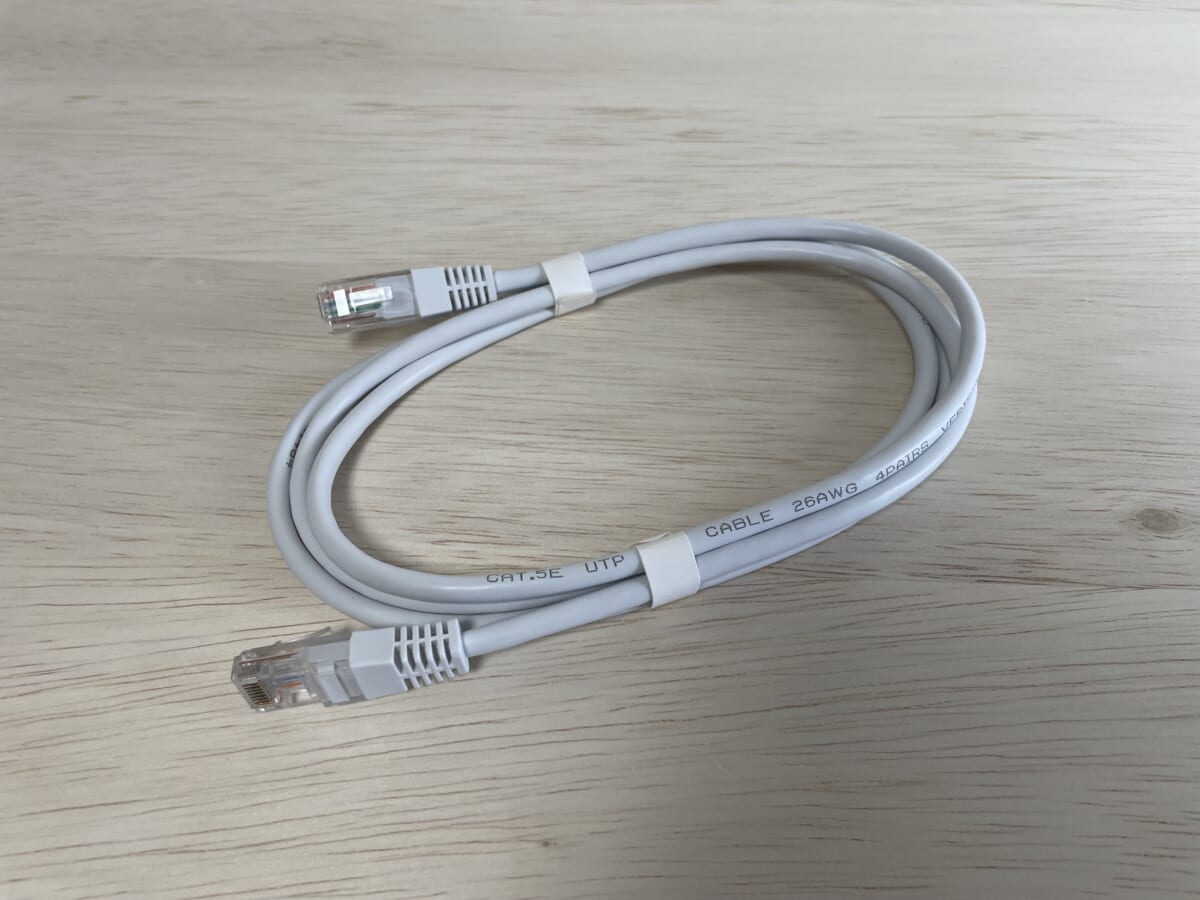 Speed Wi-Fi HOME 5G L13のLANケーブル