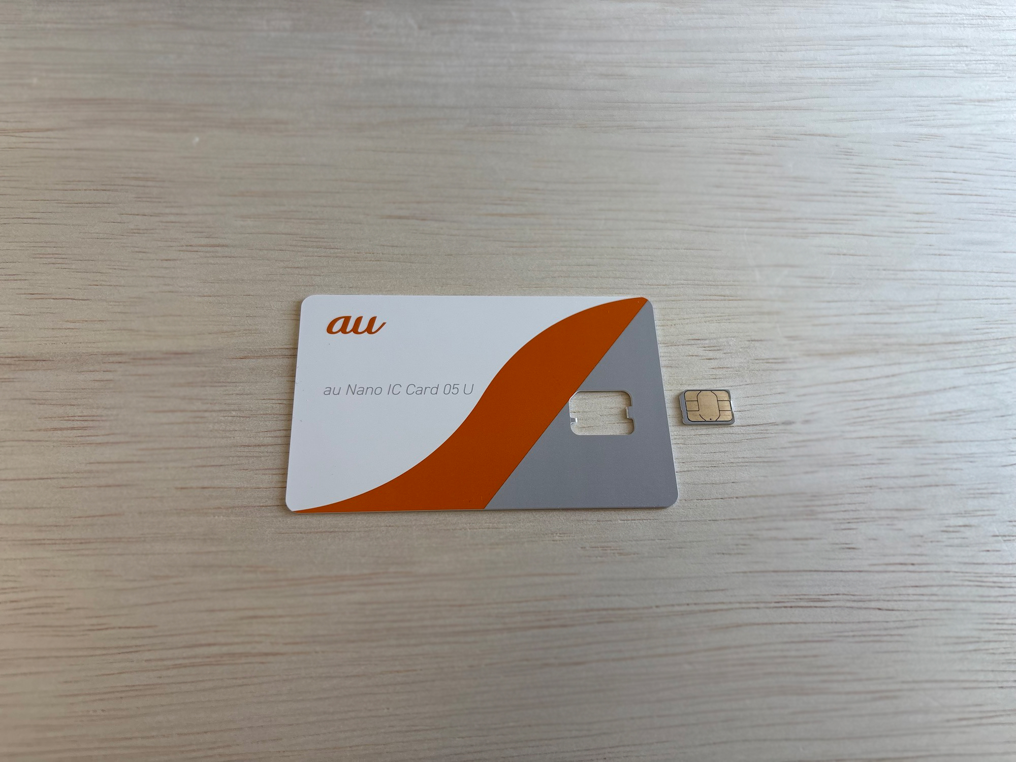 WiMAX Speed Wi-Fi DOCK 5G 01 付属SIMカード